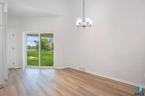Dining - 1127 Cyber Ct, Madison, SD 57042 photo 1 of 1