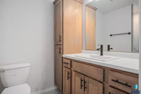 Bath - 1127 Cyber Ct, Madison, SD 57042 photo 1 of 4