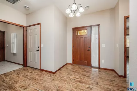 Entry Way - 1909 S Firefly Dr, Sioux Falls, SD 57110 photo 1 of 2
