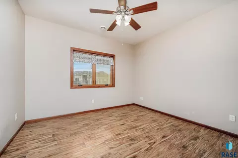 Bedroom - 1909 S Firefly Dr, Sioux Falls, SD 57110 photo 4 of 5