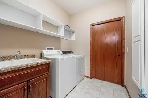 Other - 1909 S Firefly Dr, Sioux Falls, SD 57110 photo 3 of 8