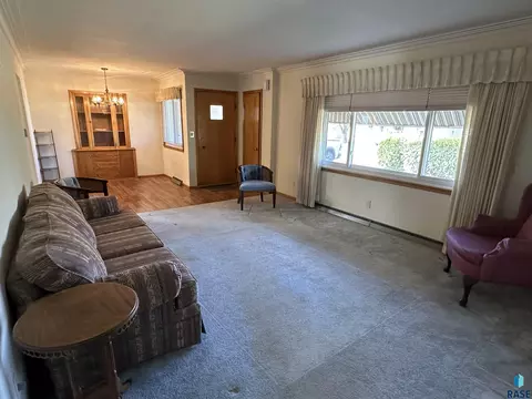 Living - Division Ave, Madison, SD 57042 photo 1 of 5
