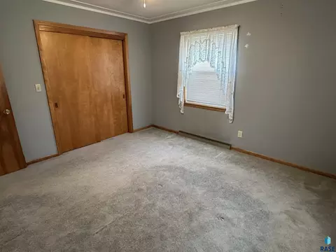 Bedroom - Division Ave, Madison, SD 57042 photo 2 of 5