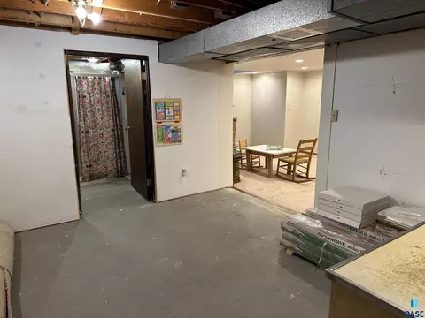 818 S Albert St, Freeman, SD 57029 photo 52