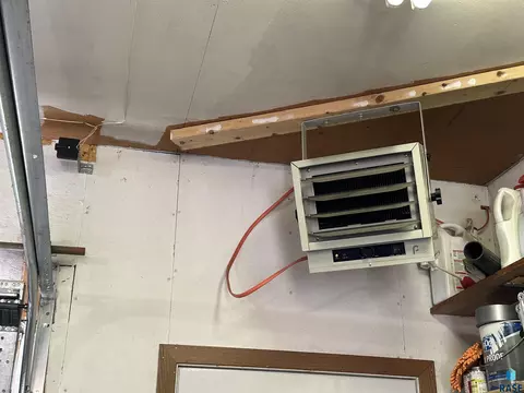 818 S Albert St, Freeman, SD 57029 photo 62