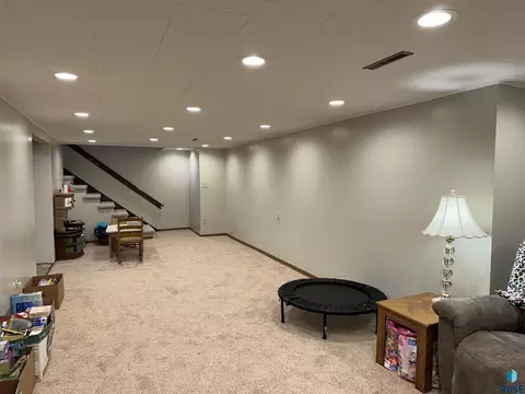 818 S Albert St, Freeman, SD 57029 photo 44