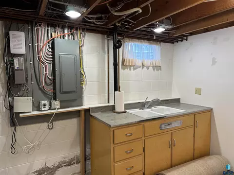 818 S Albert St, Freeman, SD 57029 photo 51