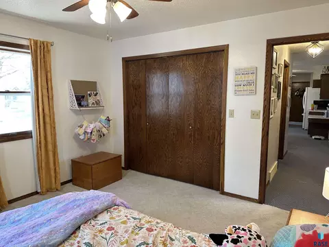 818 S Albert St, Freeman, SD 57029 photo 32