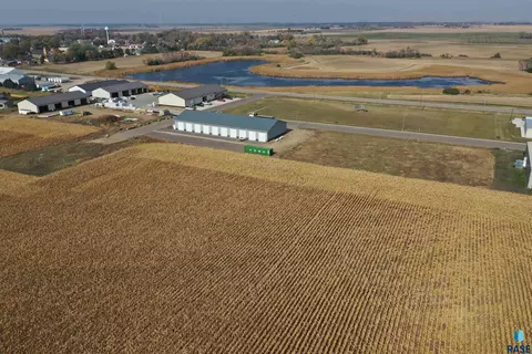 34 Hwy, Colman, SD 57017 photo 8