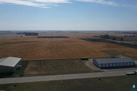 34 Hwy, Colman, SD 57017 photo 2