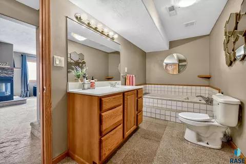 48297 Arrowhead Pl, Canton, SD 57013 photo 54
