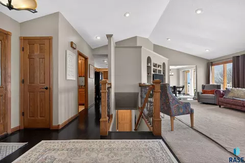 48297 Arrowhead Pl, Canton, SD 57013 photo 6