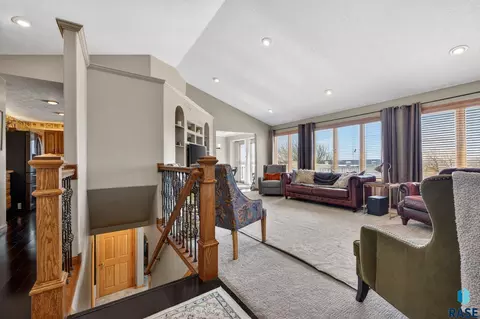 48297 Arrowhead Pl, Canton, SD 57013 photo 8