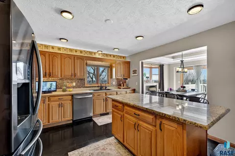 48297 Arrowhead Pl, Canton, SD 57013 photo 15