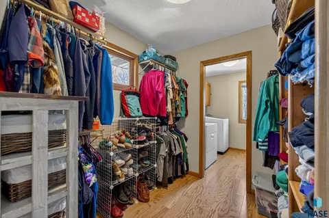 48297 Arrowhead Pl, Canton, SD 57013 photo 34