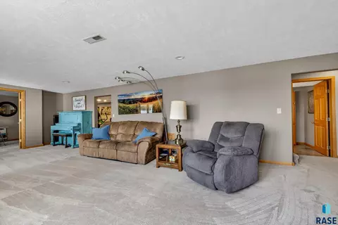 48297 Arrowhead Pl, Canton, SD 57013 photo 53