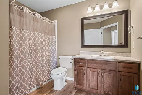 405 S Frank Ave, Garretson, SD 57030 photo 17