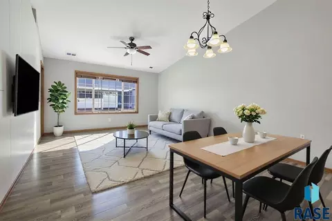 Living - 1010 N Crape Pl, Sioux Falls, SD 57107 photo 1 of 2