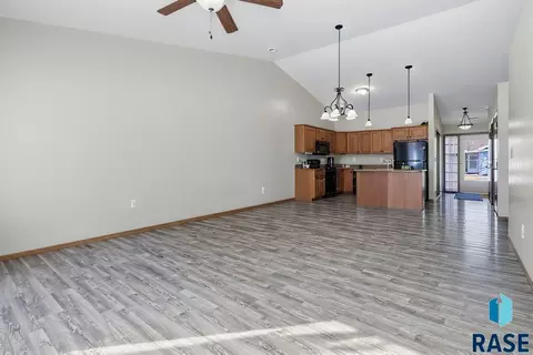 Other - 1010 N Crape Pl, Sioux Falls, SD 57107 photo 3 of 6