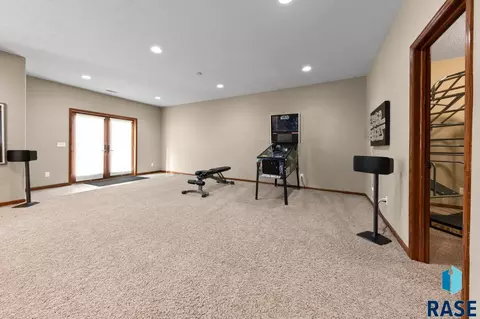 2013 Ridgeway Pl, Pierre, SD 57501 photo 23