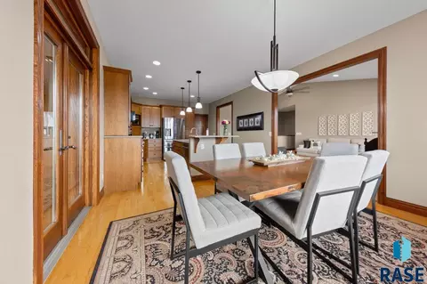 2013 Ridgeway Pl, Pierre, SD 57501 photo 8