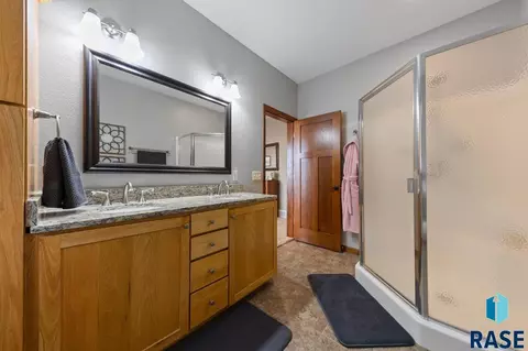 2013 Ridgeway Pl, Pierre, SD 57501 photo 13