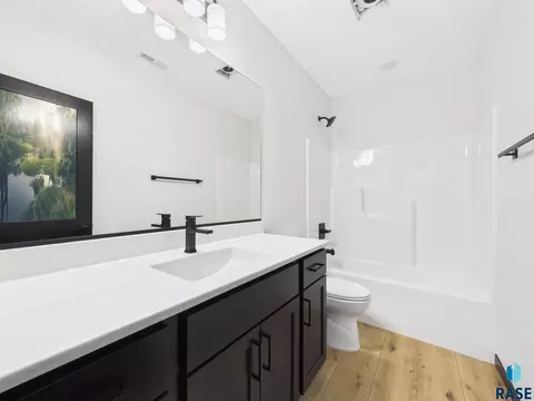 6808 E Dugout Ln, Sioux Falls, SD 57110 photo 37