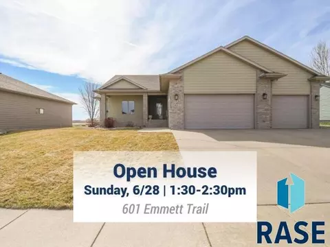 601 Emmett Trl, Harrisburg, SD 57032