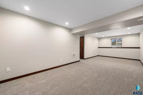 5901 W 58th St, Sioux Falls, SD 57106 photo 46