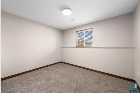 5901 W 58th St, Sioux Falls, SD 57106 photo 43