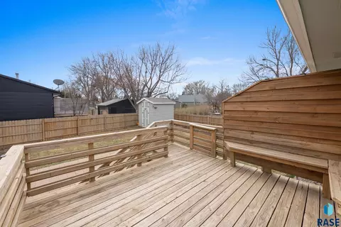 5901 W 58th St, Sioux Falls, SD 57106 photo 15
