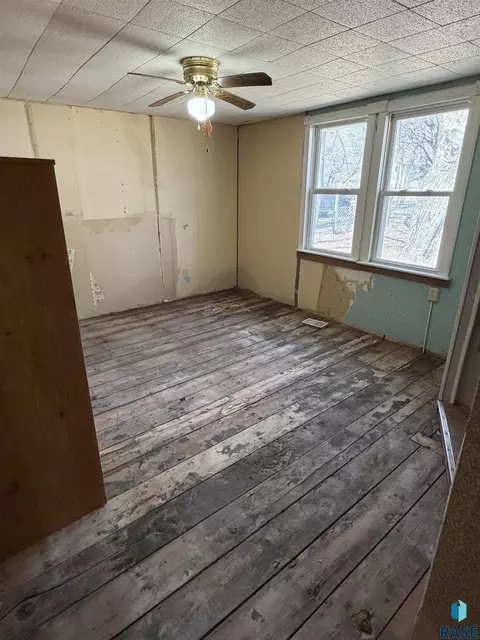 2108 E 30th St N, Sioux Falls, SD 57104 photo 8