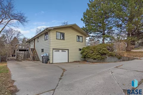Other - 2415 E Franklin St, Pierre, SD 57501 photo 3 of 8