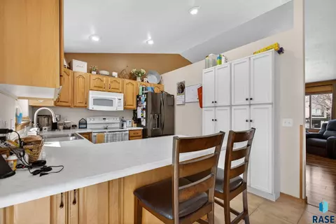 4219 E 37th St, Sioux Falls, SD 57103 photo 15