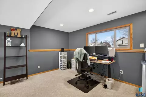 4219 E 37th St, Sioux Falls, SD 57103 photo 31