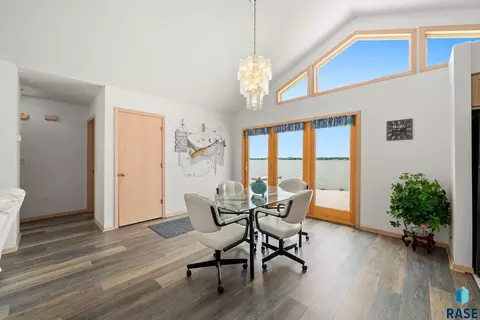 Dining - 200 Best Point Dr, Madison, SD 57042 photo 3 of 3
