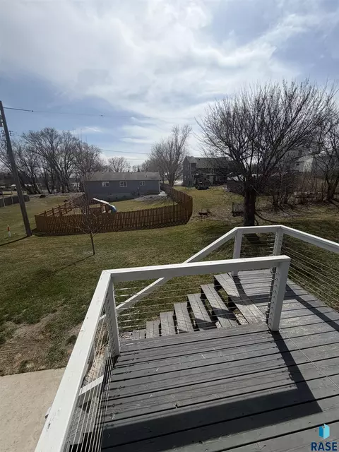 105 E 7th St, Dell Rapids, SD 57022 photo 27