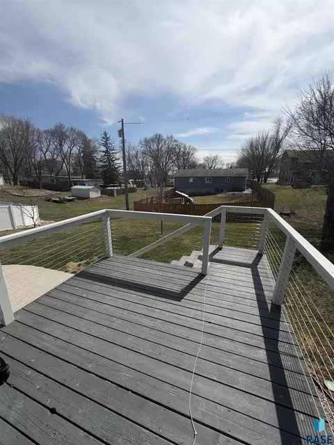 105 E 7th St, Dell Rapids, SD 57022 photo 25