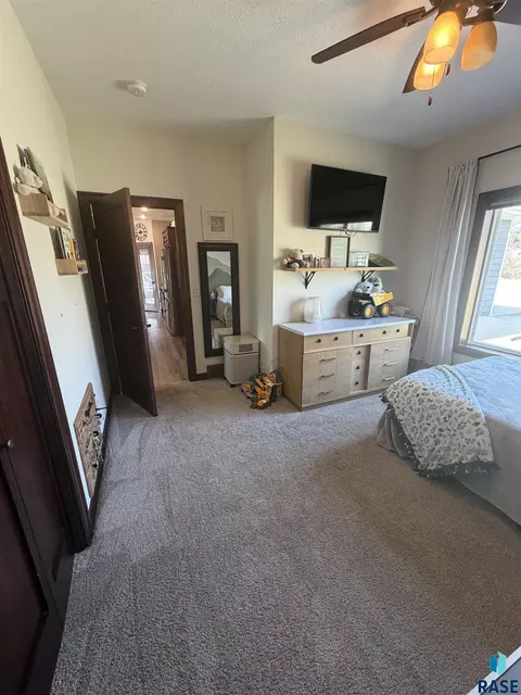 105 E 7th St, Dell Rapids, SD 57022 photo 52