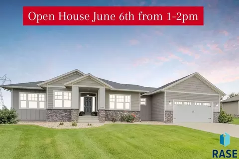 8400 E Willow Wood St, Sioux Falls, SD 57110