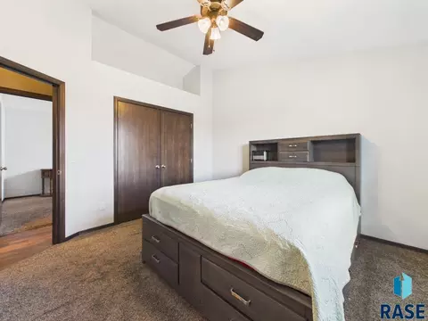 1724 E Tracy Ln, Sioux Falls, SD 57103 photo 20