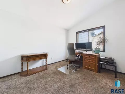 1724 E Tracy Ln, Sioux Falls, SD 57103 photo 16