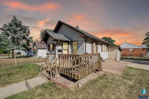 700 N Mable Ave, Sioux Falls, SD 57103