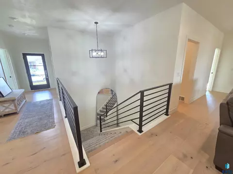 8412 E Spearfish Ct, Sioux Falls, SD 57110 photo 14