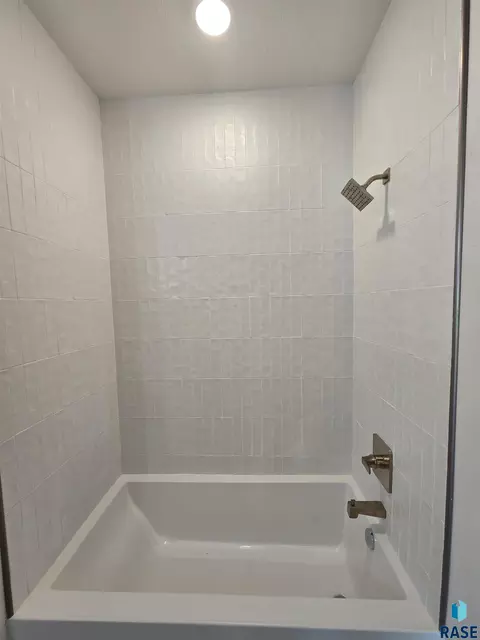 8412 E Spearfish Ct, Sioux Falls, SD 57110 photo 40