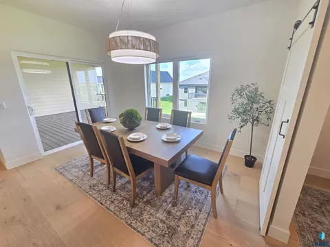 8412 E Spearfish Ct, Sioux Falls, SD 57110 photo 12