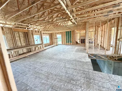 Entry Way - 46644 Prairie Dr, Tea, SD 57064 photo 1 of 1