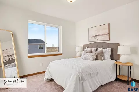Bedroom - 6205 S Ruby Jean Pl, Sioux Falls, SD 57108 photo 2 of 3