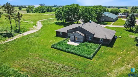 Exterior - Sd-46, Beresford, SD 57004 photo 2 of 6
