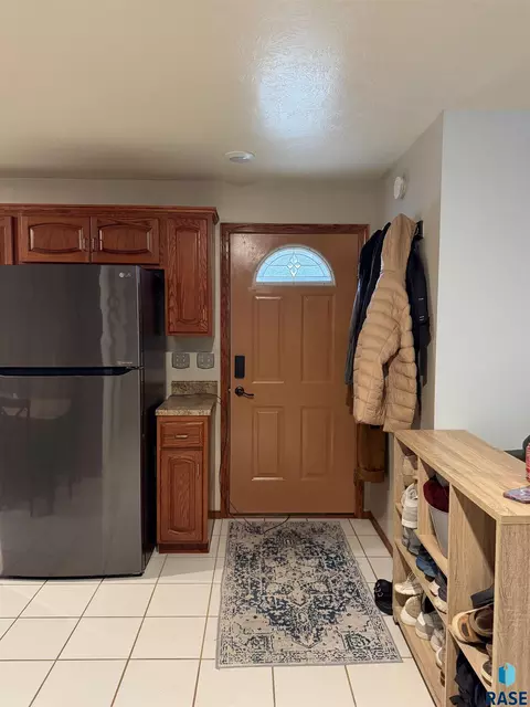 200 E 1st St, Marion, SD 57043 photo 7